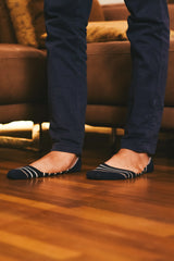 Blue and white no look