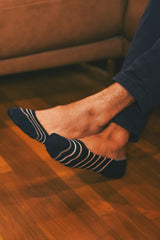 Blue and white no look